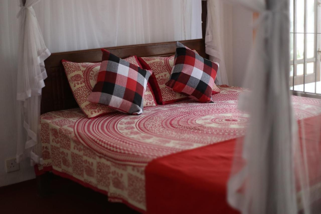 Bakery Family Guest House ミリッサ エクステリア 写真